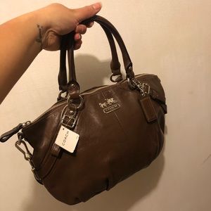 NWT Coach Medium Chocolate Handbag